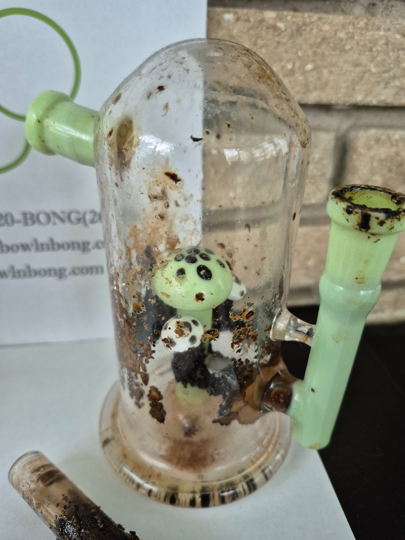 Dirty bubbler before cleaning